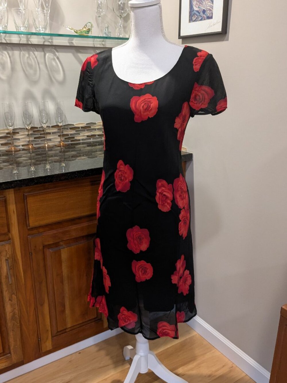 Classic Vintage Jones New York Red Rose Floral Sheath Dress Sz 6